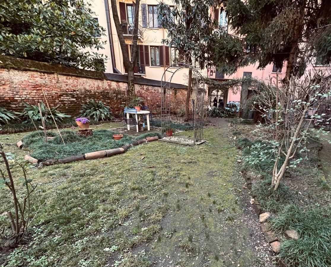 Monolocale In Pieno Centro Apartamento Milán Exterior foto